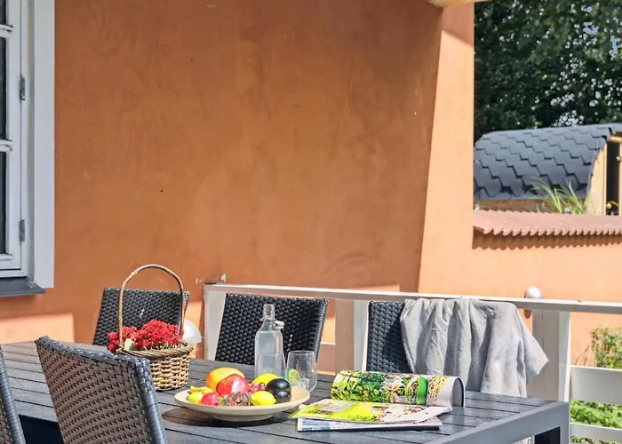 Semesterbostad Amazing In With Jacuzzi *