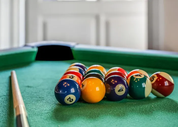 Semesterbostad Amazing In With Jacuzzi